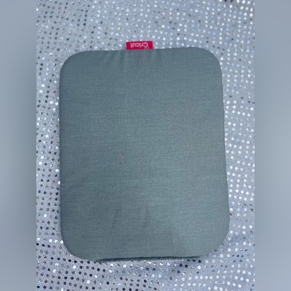 Cricut EasyPress® Mat, 8" x 10"